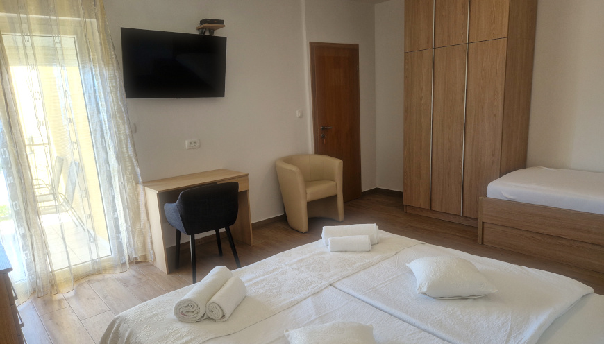 Apartment Nr. 4 Meerblick, Captain's Club Banjol Rab